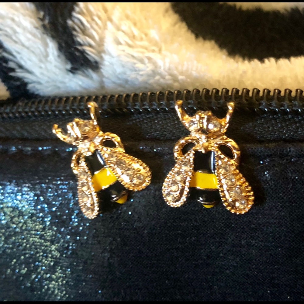 Bee earrings